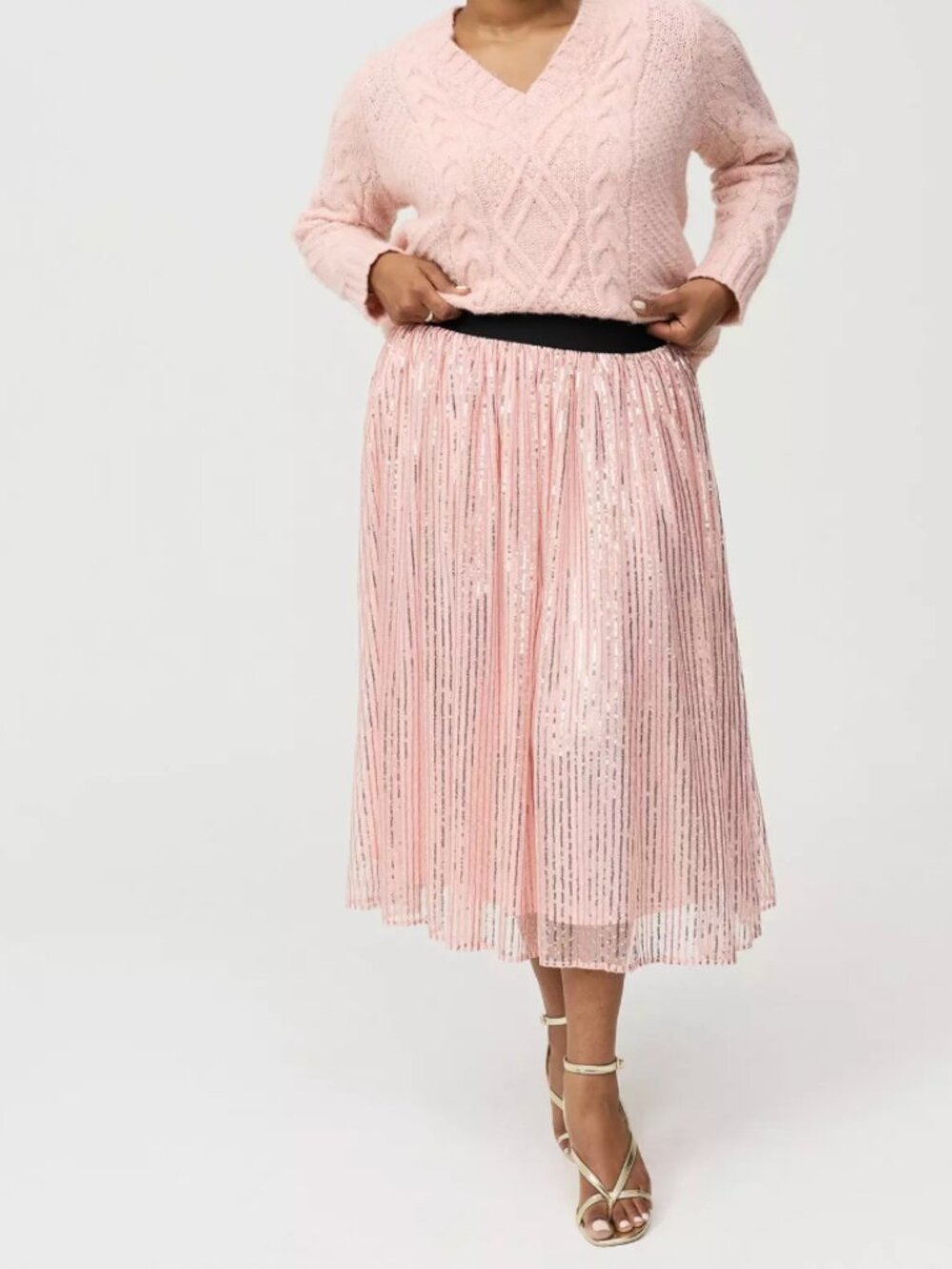 NWOT Torrid Pleated Sequin Tea Length Skirt Size 2